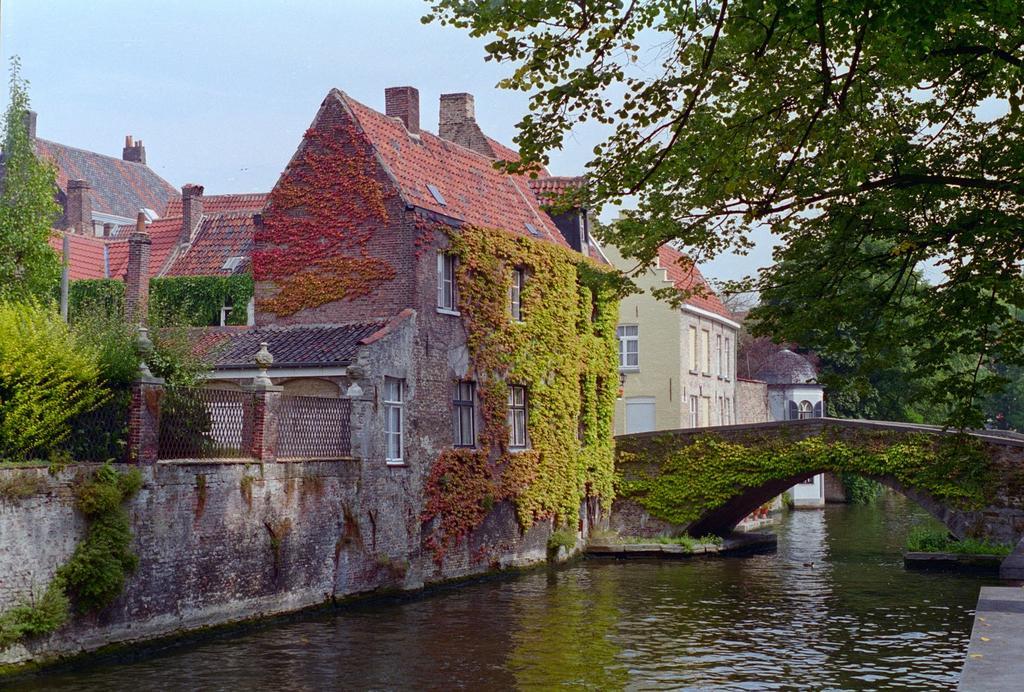 Csar Private Guesthouse Bruges Extérieur photo